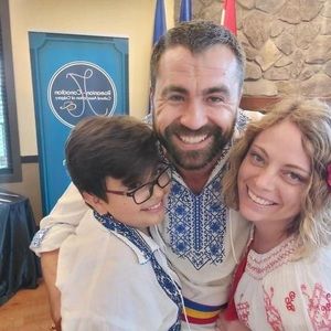 Meet your Posher, Cosmin